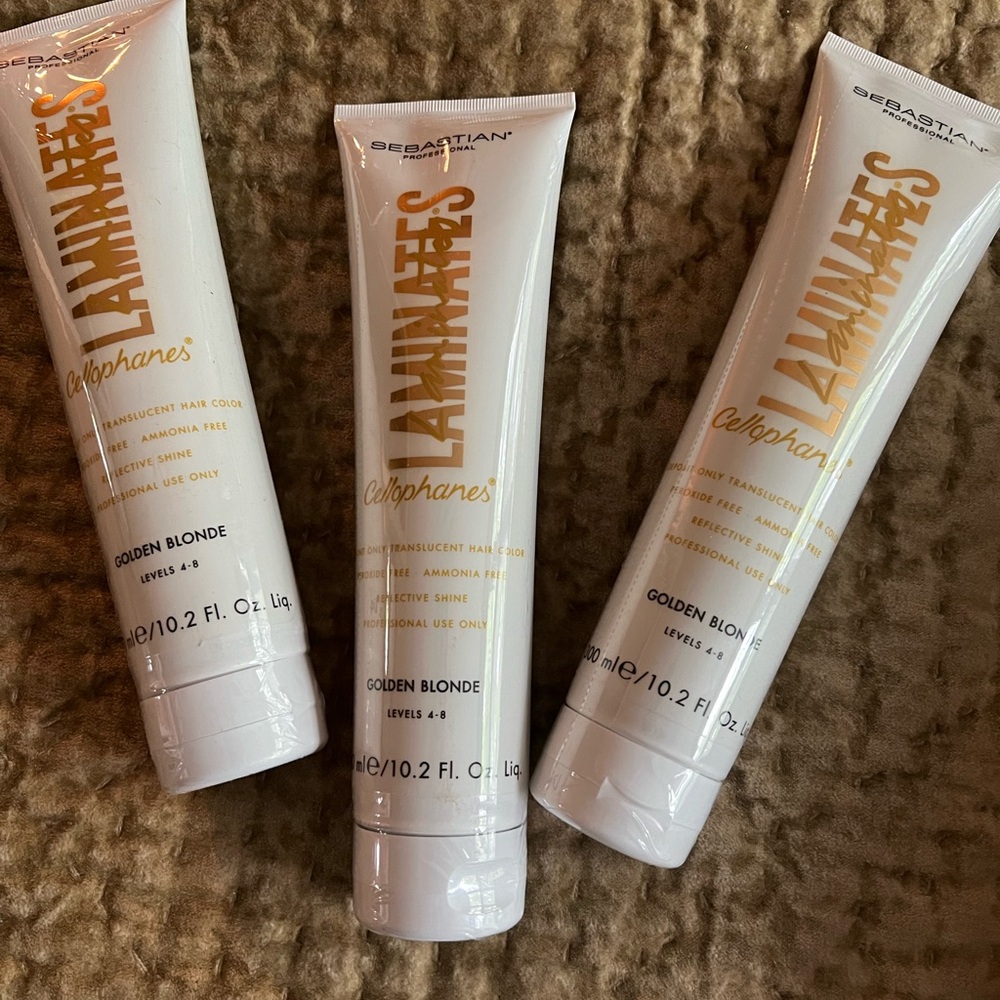 Sebastian cellophane golden blonde laminate hair color